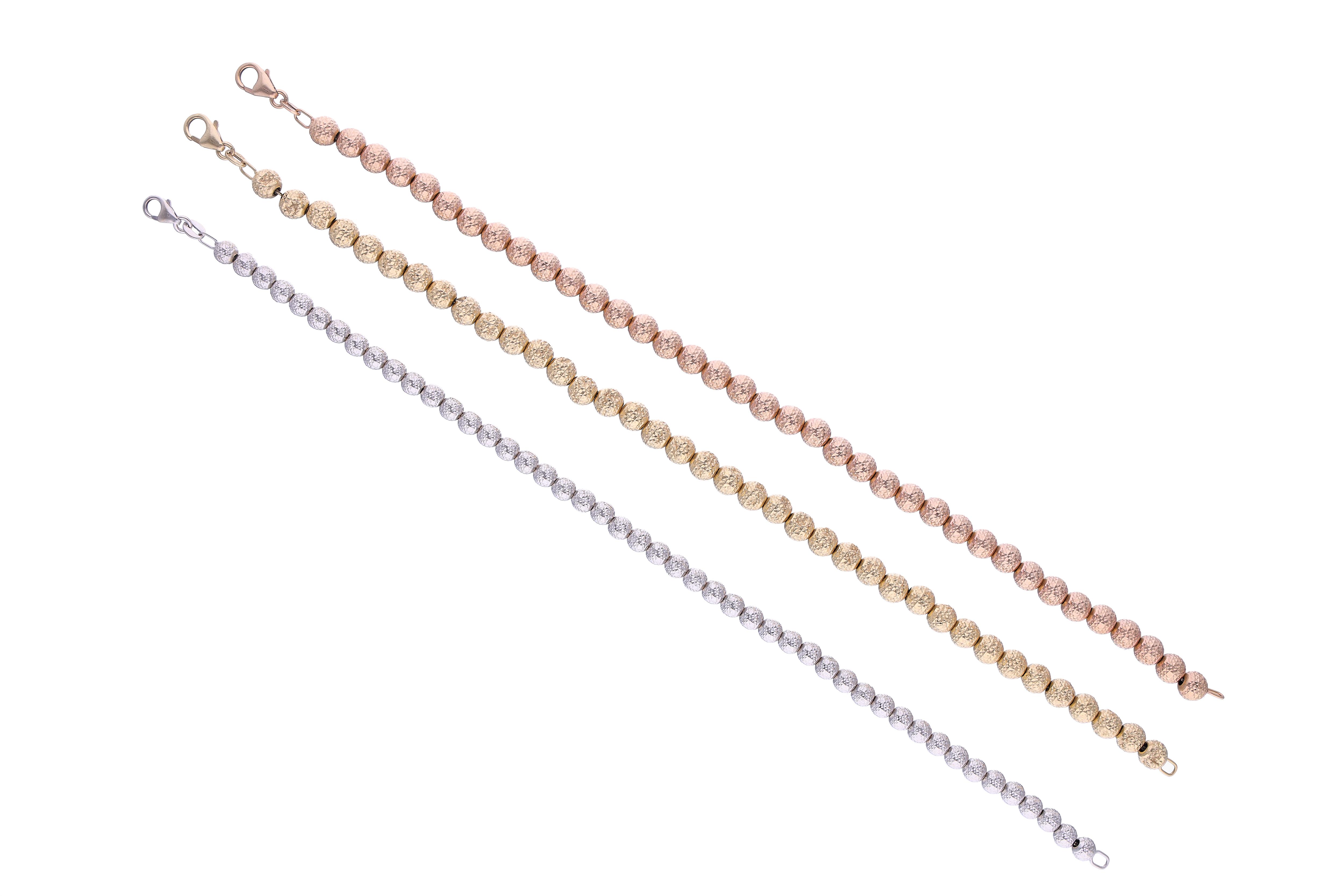 Tre bracciali in oro - Asta Preziosi