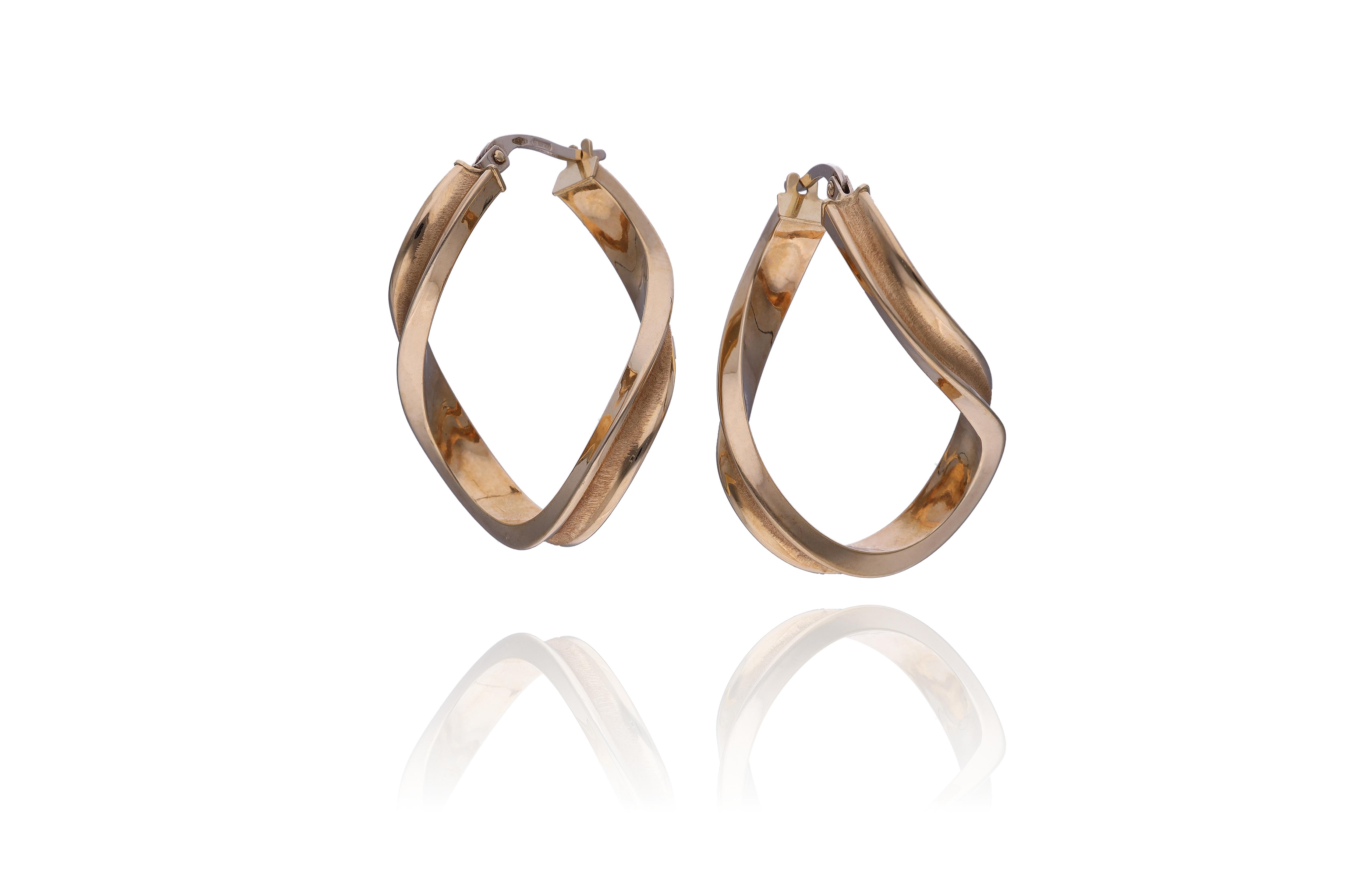 Orecchini in oro - Asta Preziosi