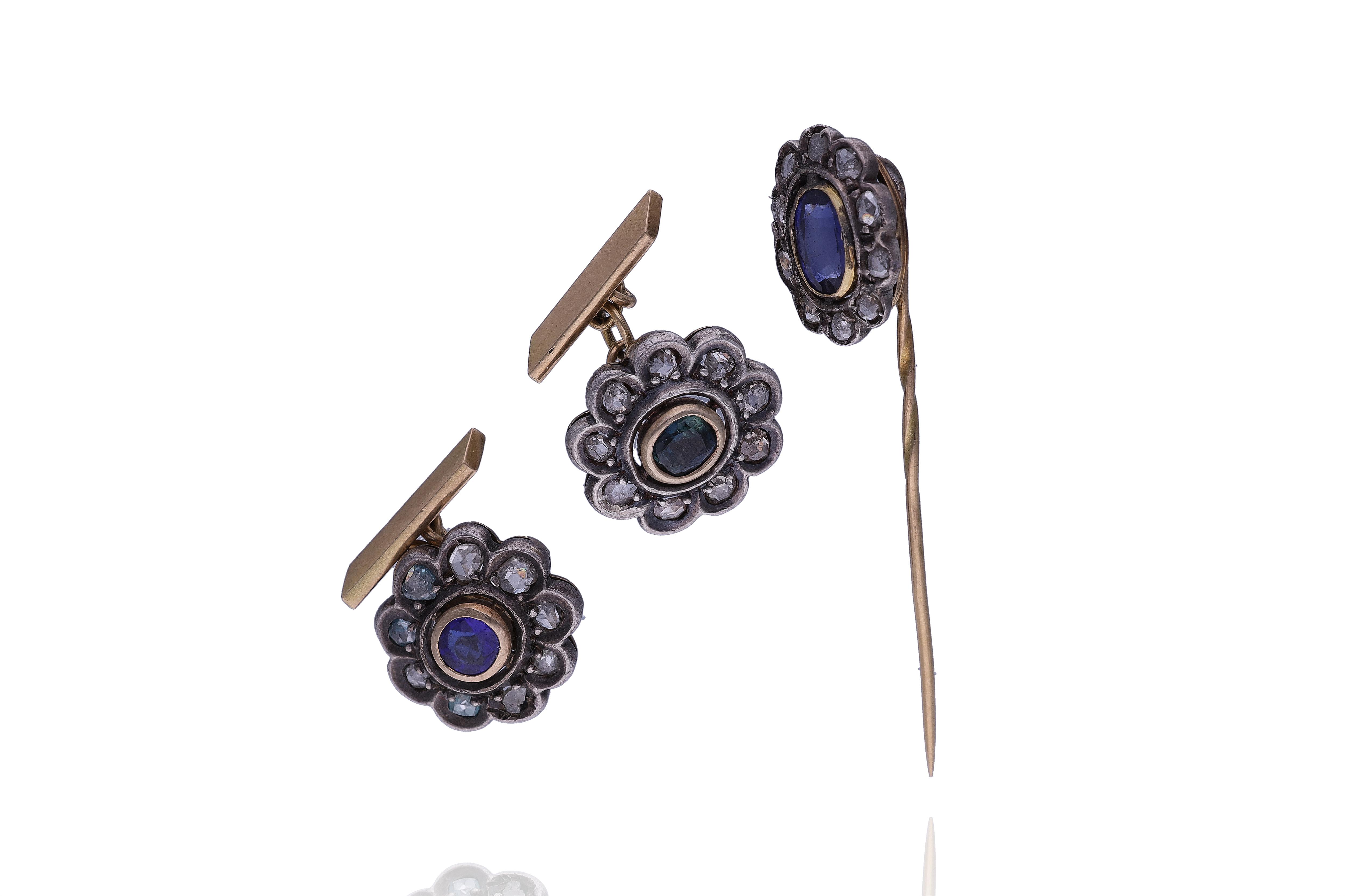 Paio di gemelli e spilla con diamanti, zaffiro e pietre - Asta Preziosi