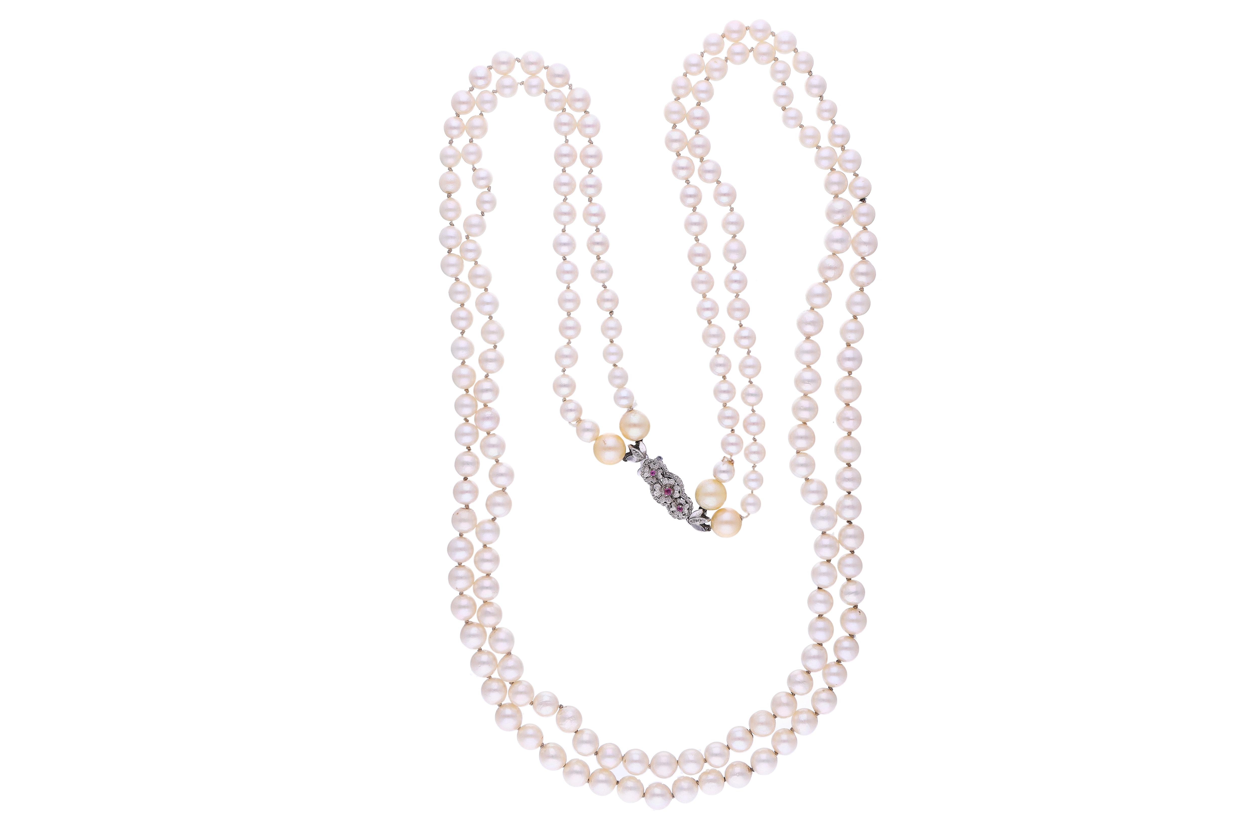 Collana di perle coltivate con rubini - Asta Preziosi