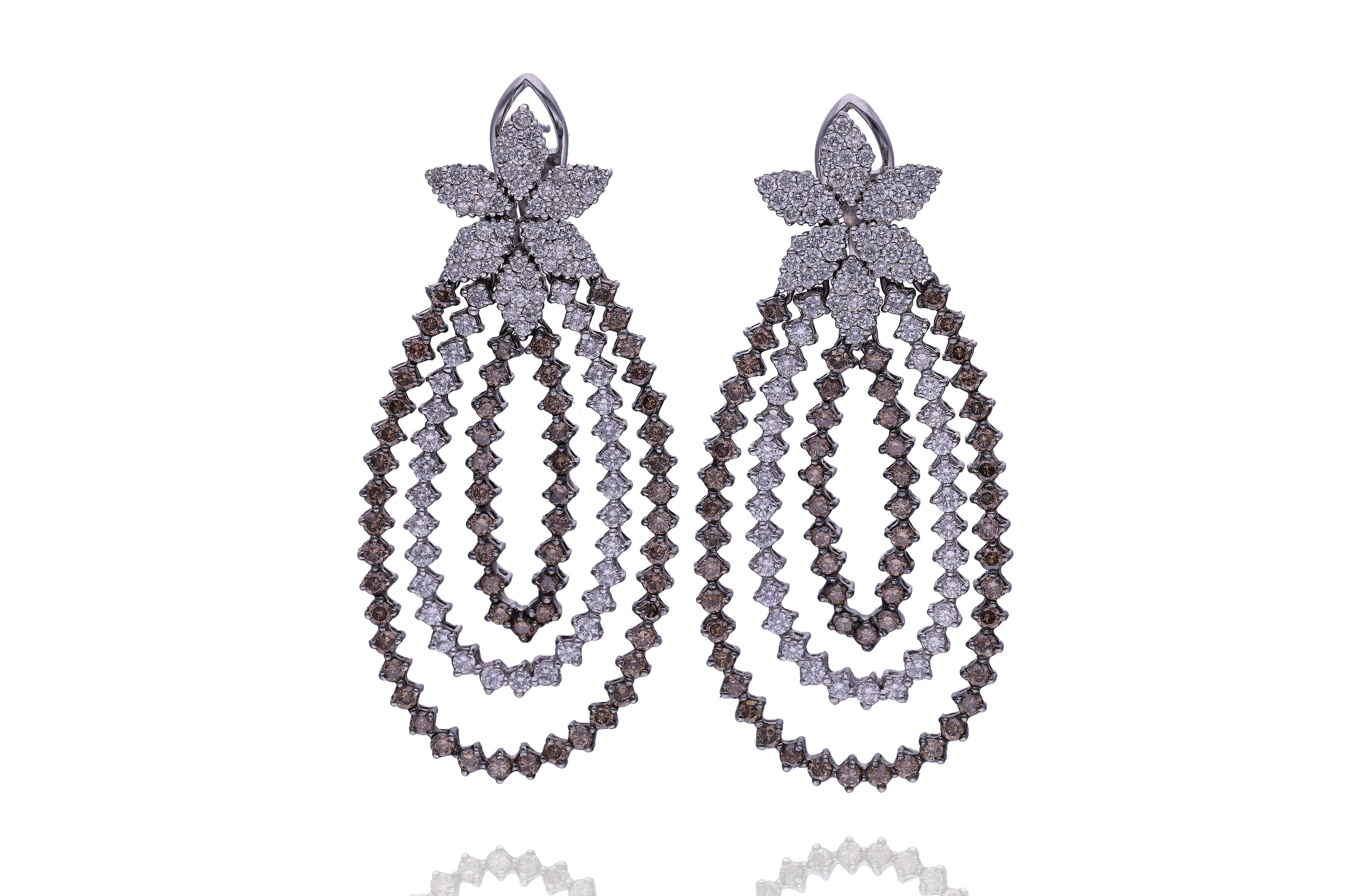 Orecchini con diamanti e diamanti brown - Asta Preziosi