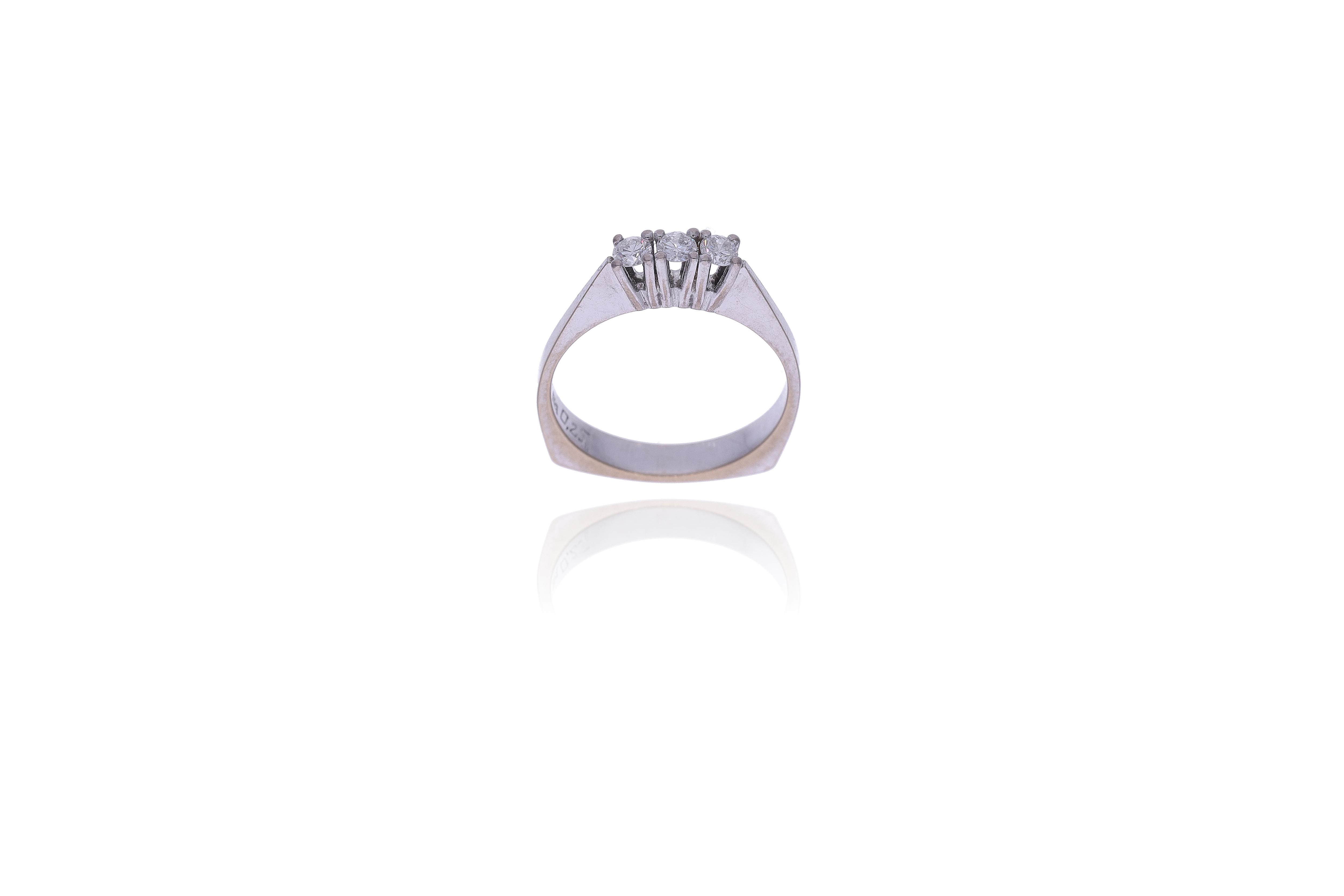 Anello con diamanti - Asta Preziosi