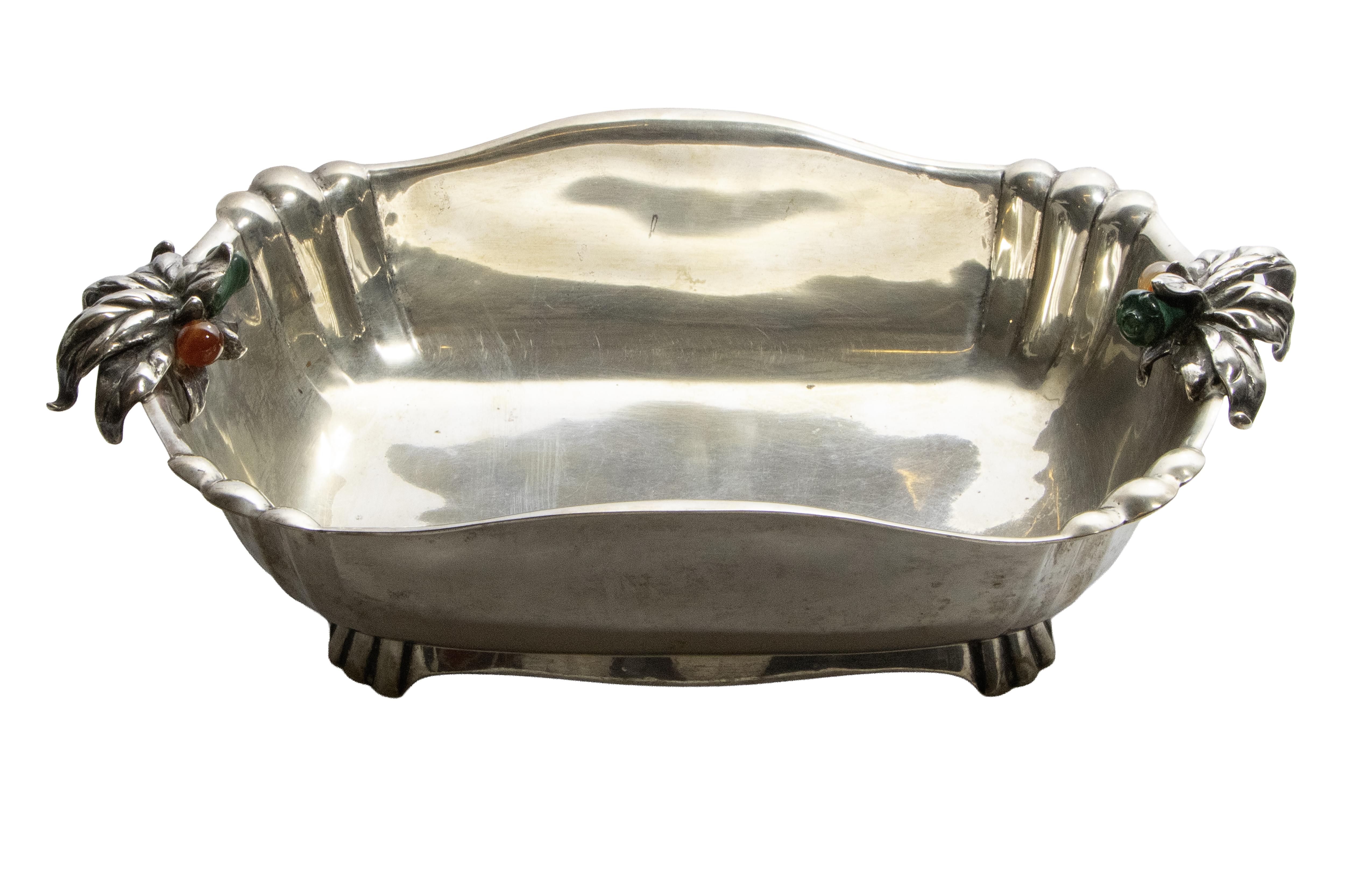 Centro con agata e malachite - Asta Preziosi