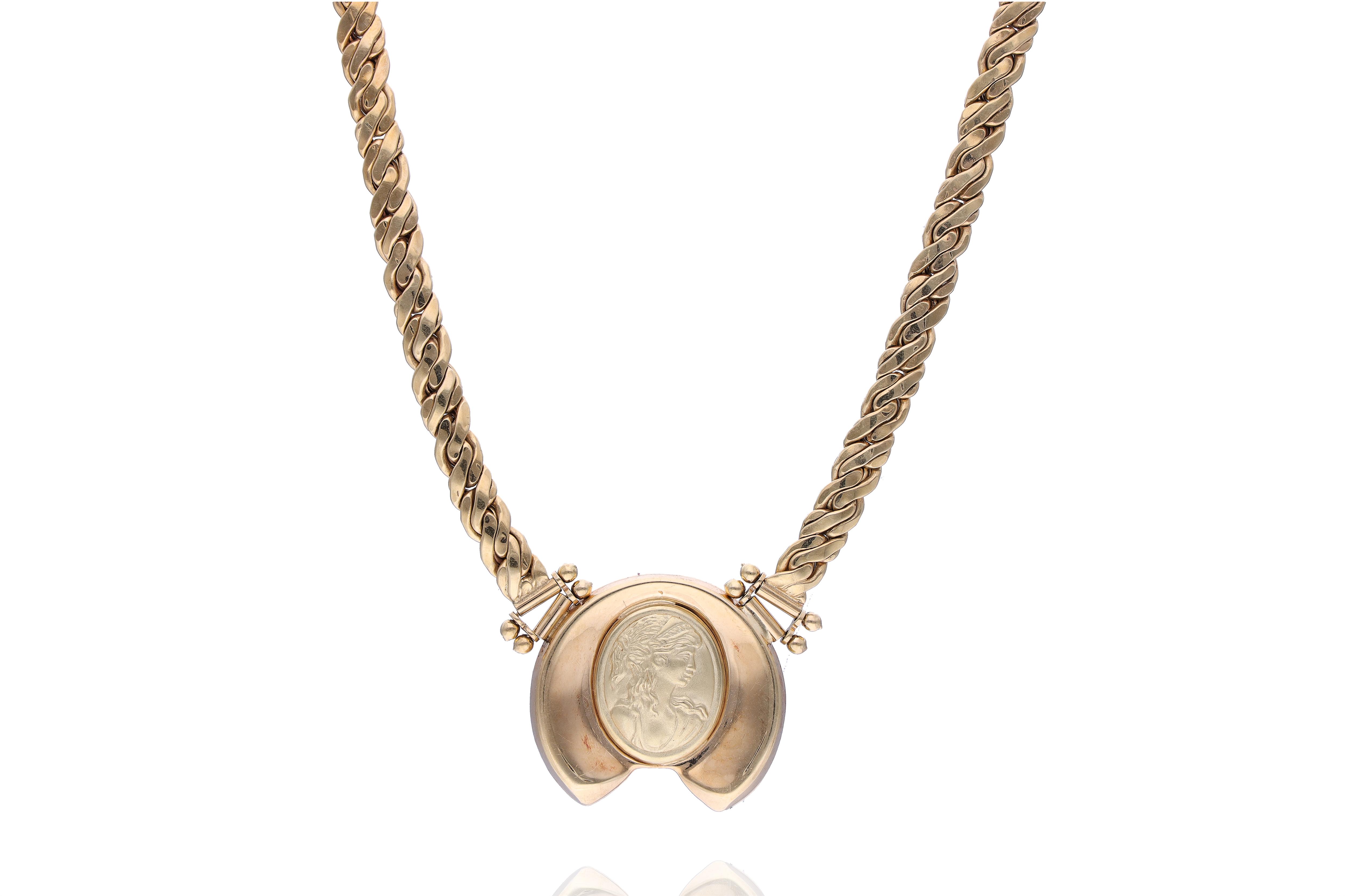 Collana con centrale in oro - Asta Preziosi