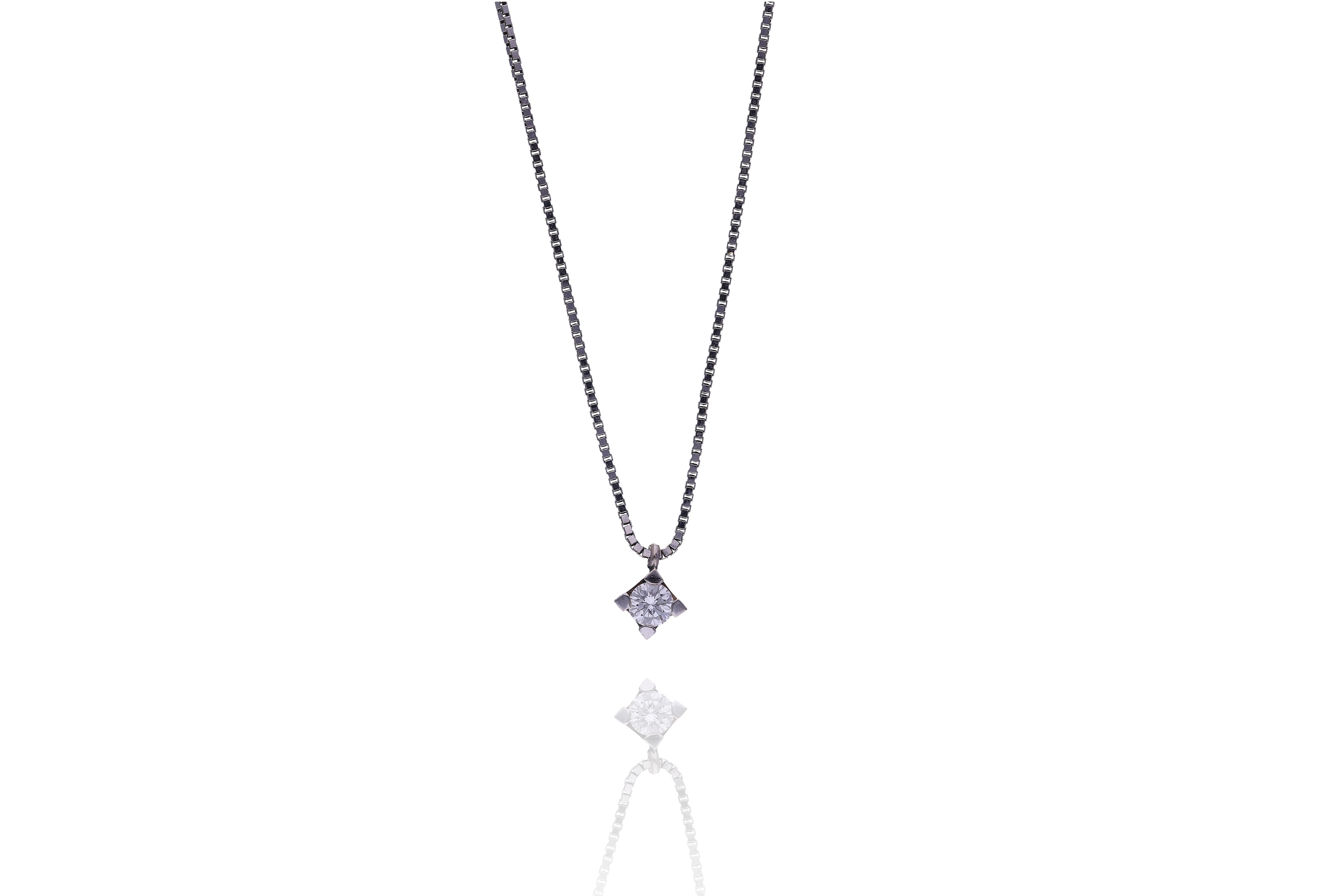 Collana con pendente con diamante - Asta Preziosi