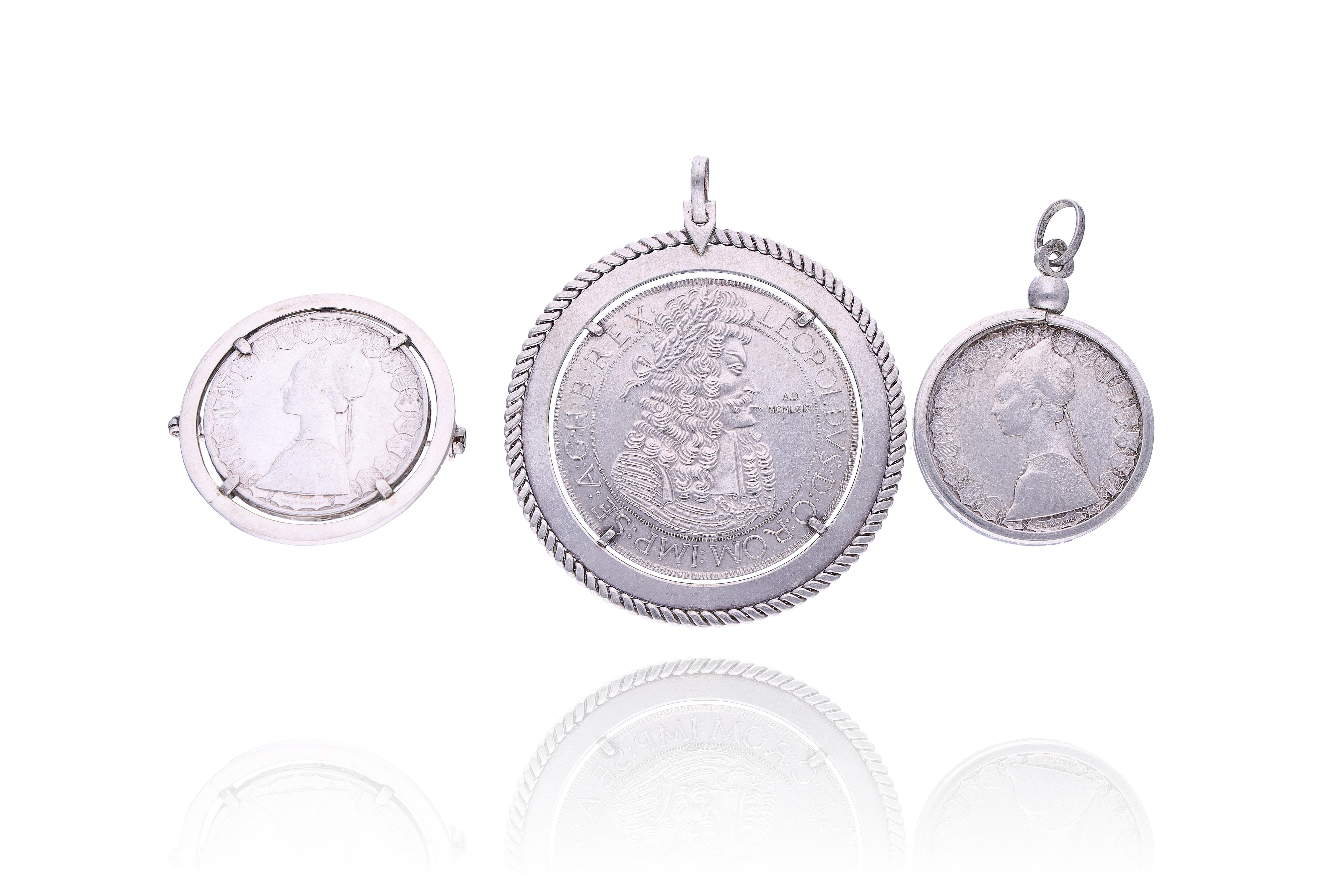 Spilla e due ciondoli in argento - Asta Preziosi