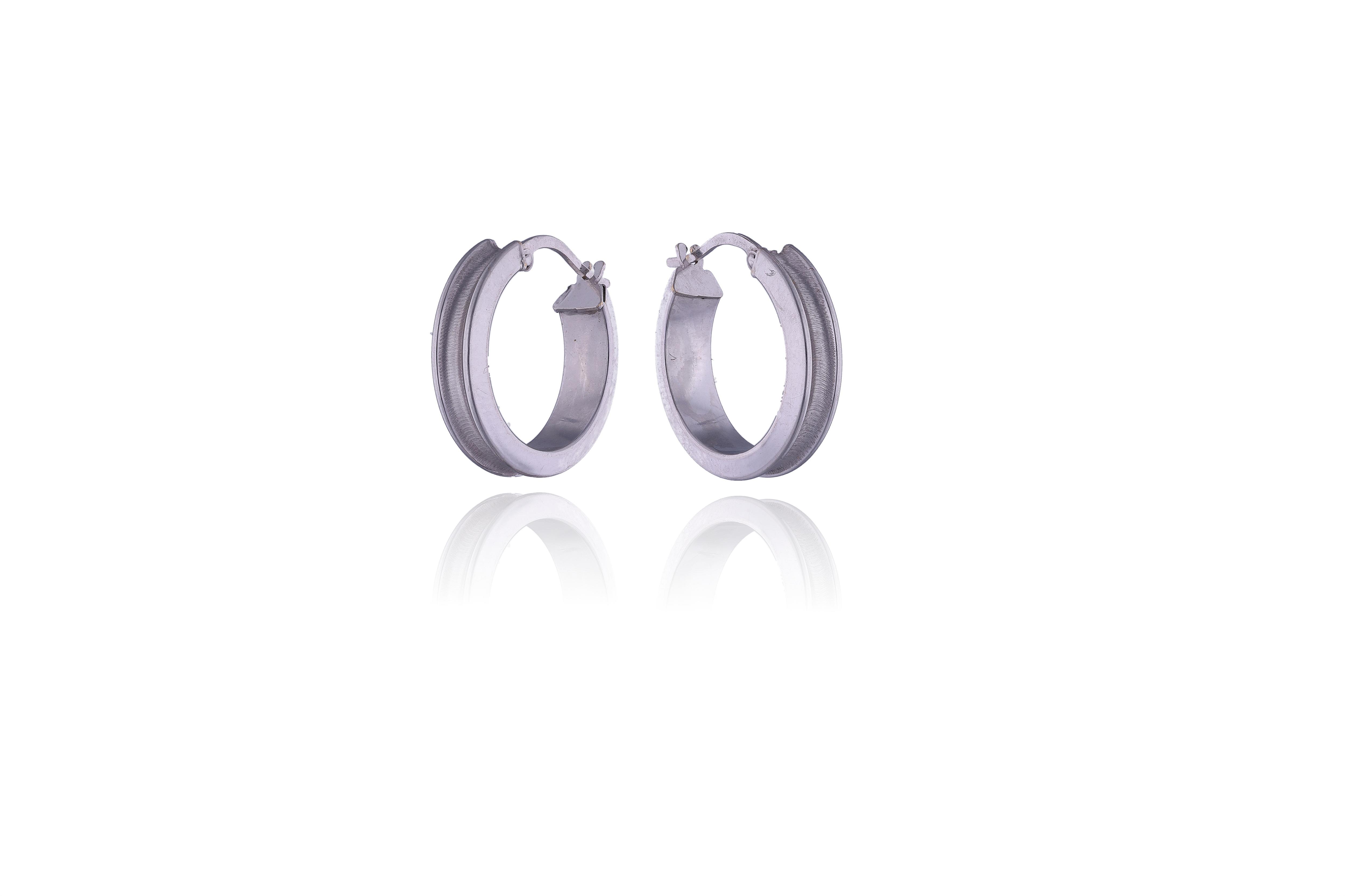 Orecchini in oro - Asta Preziosi