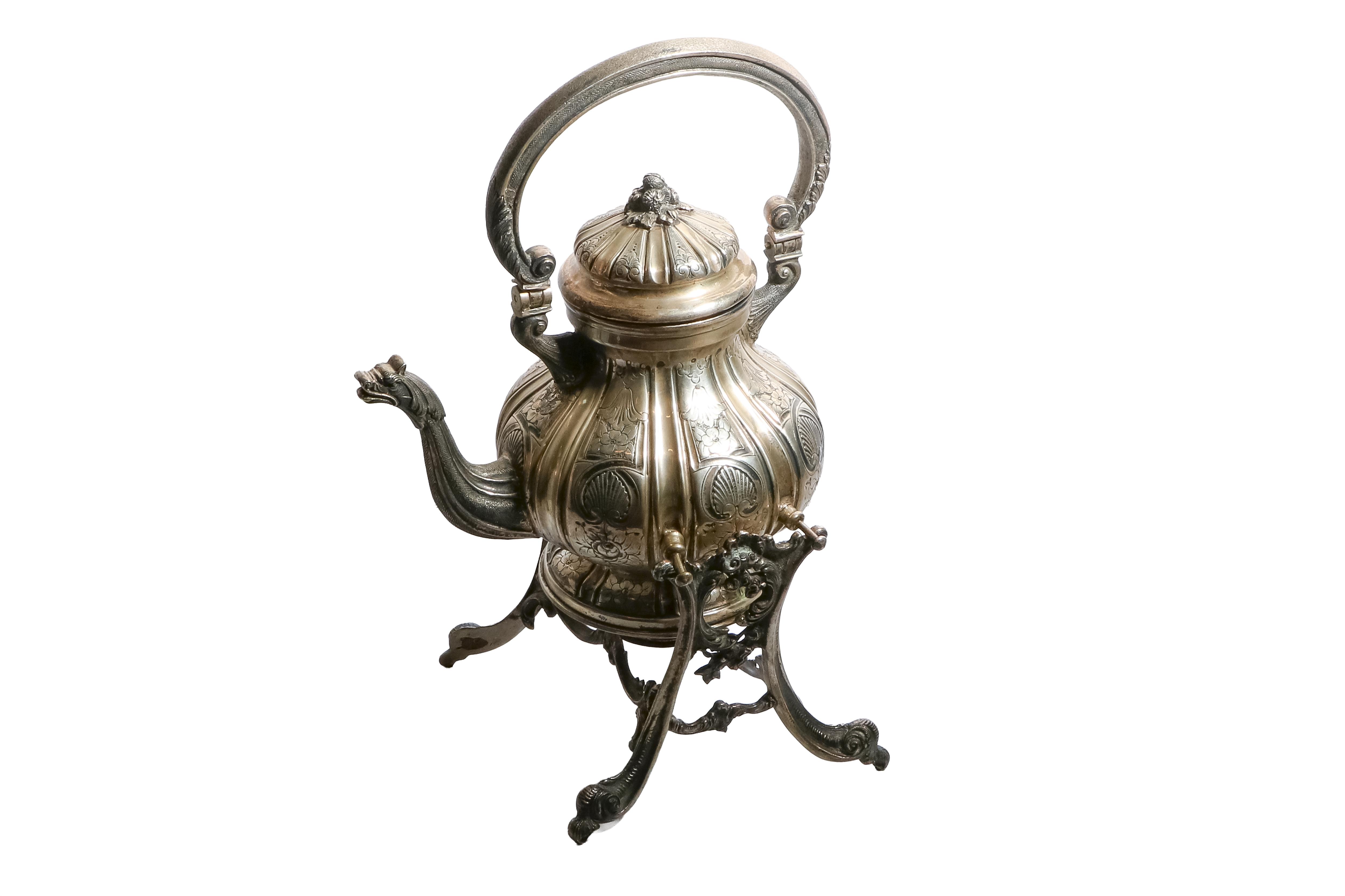 Malinverni Umberto, samovar in argento - Asta Preziosi Malinverni Umberto, samovar in argento - Asta Preziosi