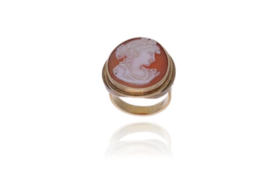 Anello con cammeo - Asta Preziosi