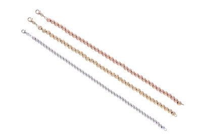 Tre bracciali in oro - Asta Preziosi