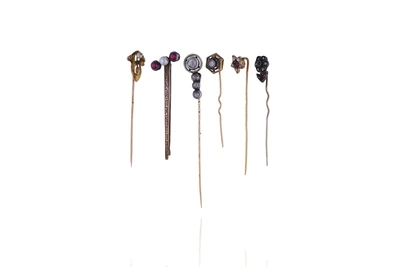 Sei spille con pietre, perle coltivate e diamanti - Asta Preziosi