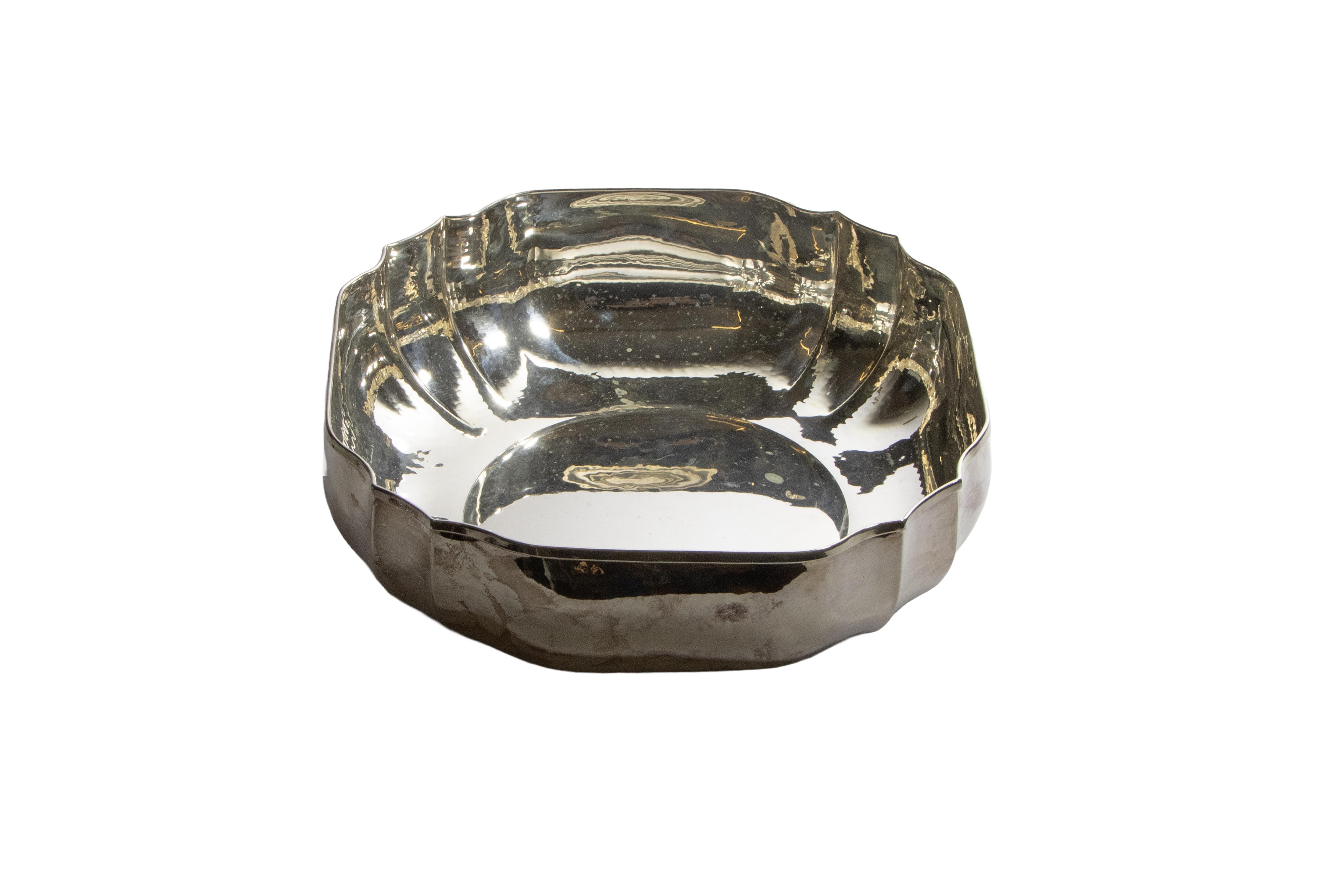 Centro in argento - Asta Preziosi