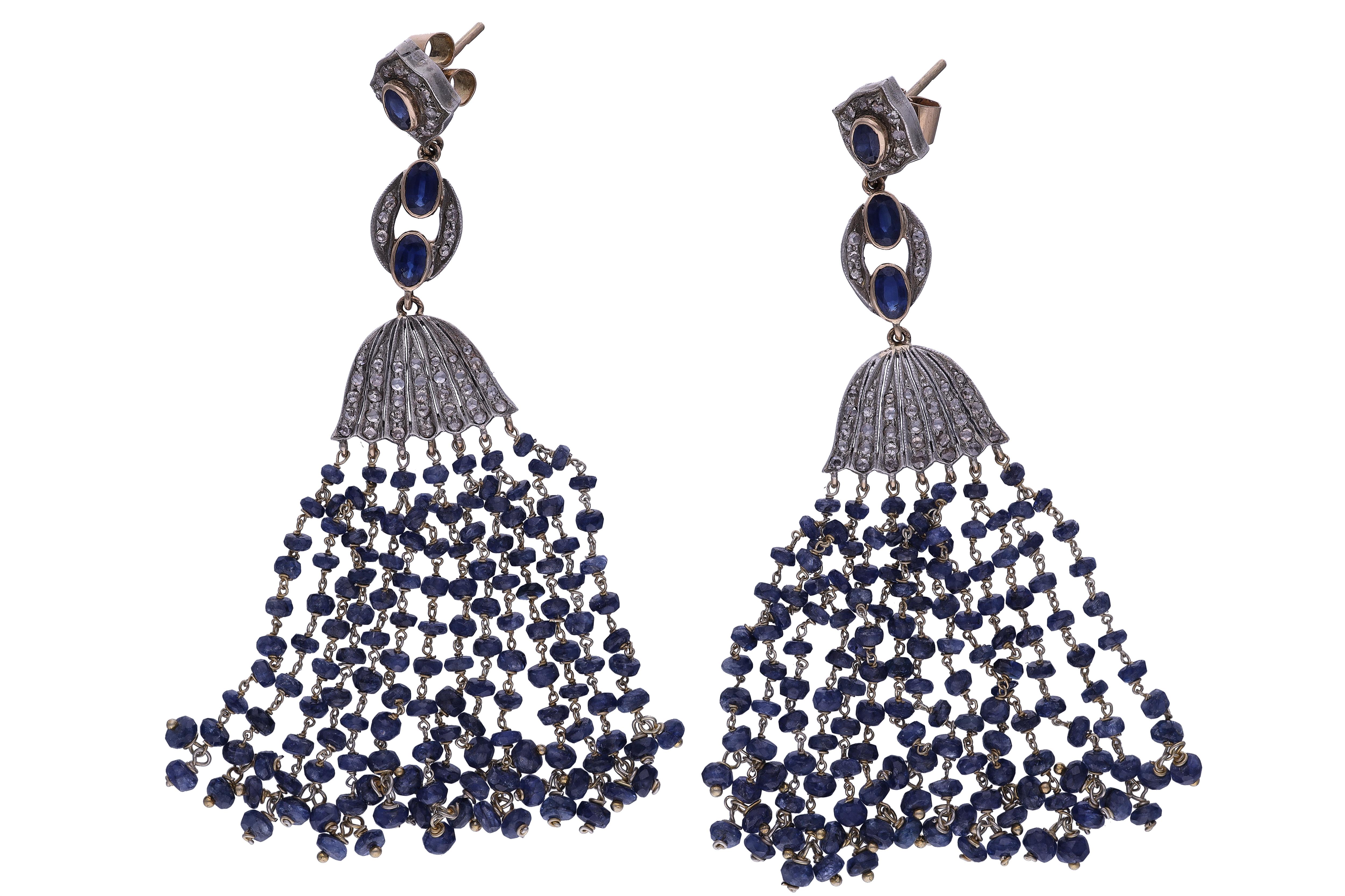 Orecchini con diamanti, zaffiri e pietre - Asta Preziosi