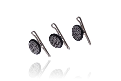 Tre gemelli con diamanti e pietre - Asta Preziosi