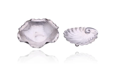 Due piccoli centri in argento - Asta Preziosi