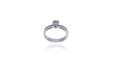 Anello con diamanti - Asta Preziosi