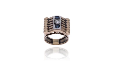 Anello con diamante e zaffiri - Asta Preziosi
