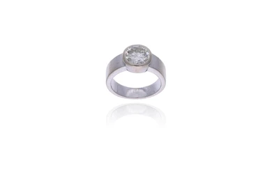 Anello con diamante - Asta Preziosi