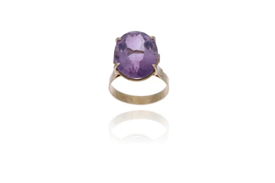 Anello con ametista - Asta Preziosi