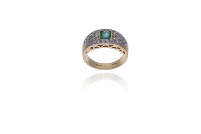 Anello con smeraldo, diamanti, e pietre - Asta Preziosi