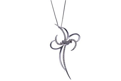 Collana con ciondolo con diamanti - Asta Preziosi Collana con ciondolo con diamanti - Asta Preziosi