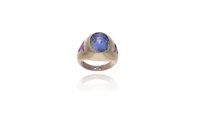 Anello con zaffiro e pietre - Asta Preziosi