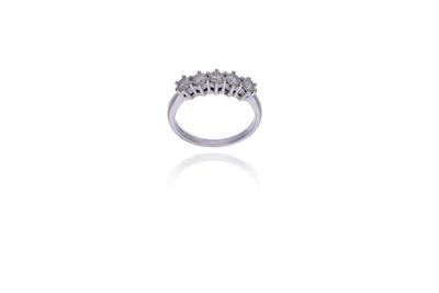 Anello con diamanti - Asta Preziosi