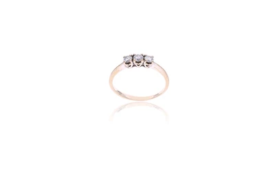 Anello con diamanti - Asta Preziosi