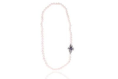 Collana di perle coltivate con diamanti e zaffiri - Asta Preziosi