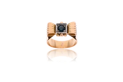 Anello con pietra - Asta Preziosi