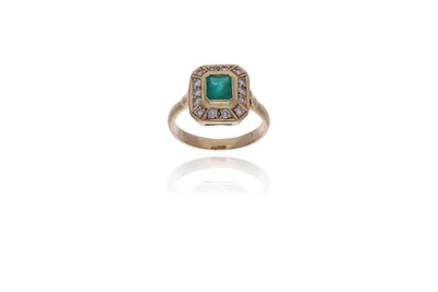 Anello con smeraldo e diamanti - Asta Preziosi