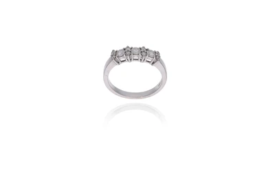 Anello con diamanti - Asta Preziosi