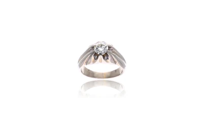 Anello con diamante - Asta Preziosi