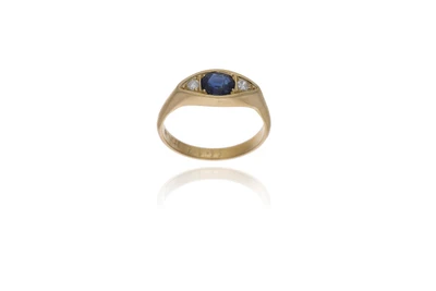 Anello con zaffiro e diamanti - Asta Preziosi