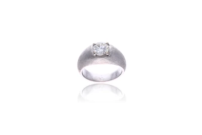 Anello con diamante - Asta Preziosi
