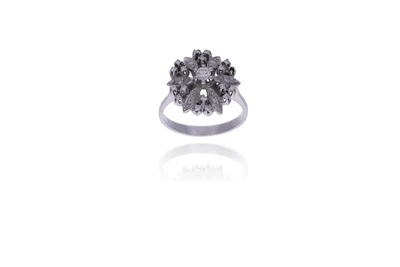 Anello con diamanti - Asta Preziosi