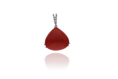Ciondolo con corallo e diamante - Asta Preziosi