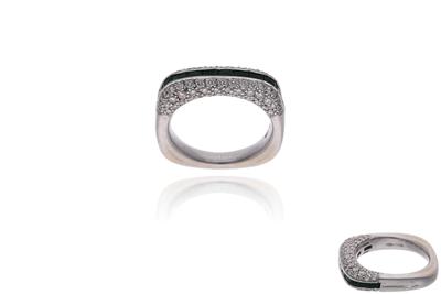 Anello con diamanti e smeraldi - Speciale San Valentino