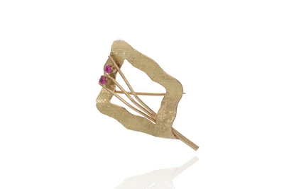 Spilla in oro con piccoli rubini - Asta Preziosi