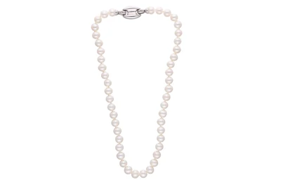 Collana perle coltivate con chiusura in oro bianco 750 - Asta Preziosi