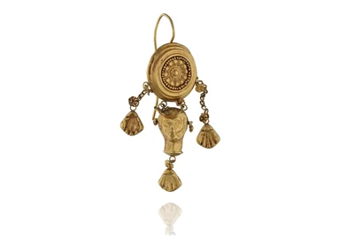 Orecchino in oro miglior titolo - Asta Preziosi