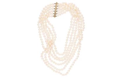 Collana con sei fili di perle coltivate e fermezza in oro - Asta Preziosi