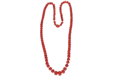 Collana di corallo con chiusura in oro giallo 750 - Asta Preziosi