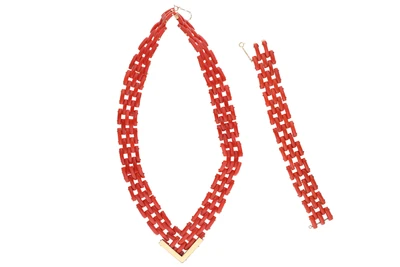Parure composta da collana e bracciale di coralli con parti e chiusure in oro 750 - Asta Preziosi