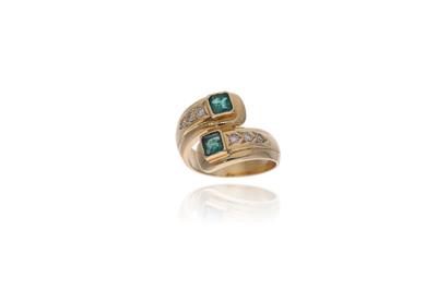 Anello con smeraldi e diamanti, a contrarie' - Asta Preziosi Anello con smeraldi e diamanti, a contrarie' - Asta Preziosi