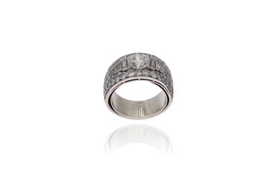 Anello con diamanti - Asta Preziosi Anello con diamanti - Asta Preziosi