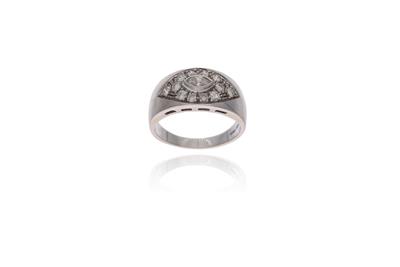 Anello con diamanti realizzato - Asta Preziosi Anello con diamanti realizzato - Asta Preziosi