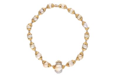 Collana con perle coltivate e diamanti, in oro bicolore 750 - Asta Preziosi Collana con perle coltivate e diamanti, in oro bicolore 750 - Asta Preziosi