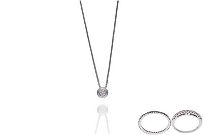 Parure composta da collana e due anelli con diamanti - Asta Preziosi Parure composta da collana e due anelli con diamanti - Asta Preziosi
