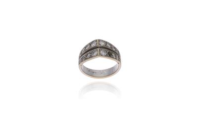 Anello con diamanti - Asta Preziosi